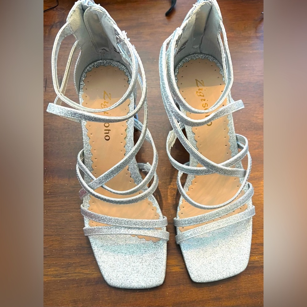 Zigi Soho Emilia Sandal in Silver